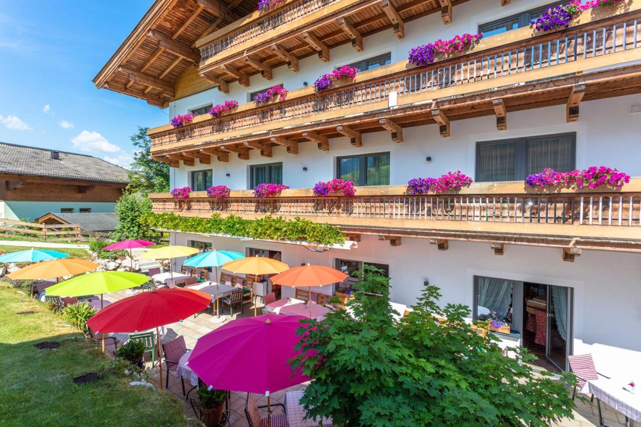 Pension Pinzgauer Hof Maria Alm am Steinernen Meer Bagian luar foto